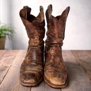 Justin Boots Brown Distressed Leather Heeled Cowboy Boots
